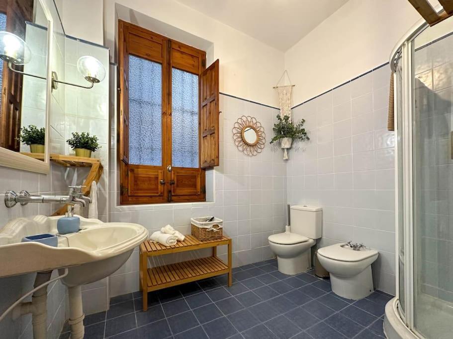 Aires Bohemios En Pleno Centro. Apartman Alicante Kültér fotó