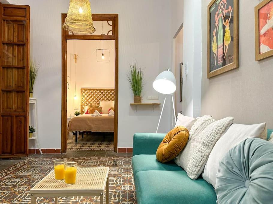 Aires Bohemios En Pleno Centro. Apartman Alicante Kültér fotó