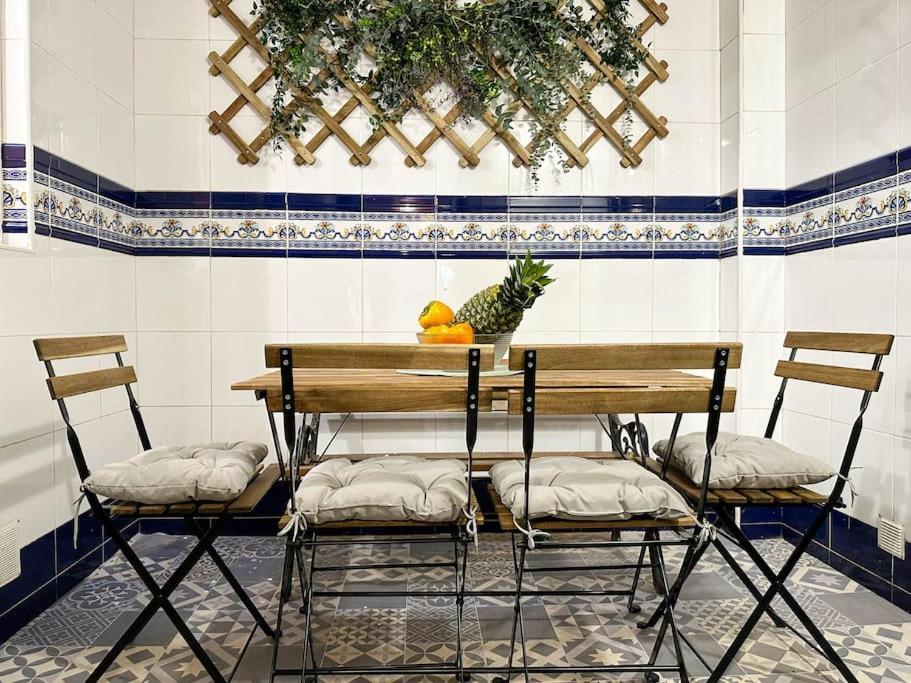 Aires Bohemios En Pleno Centro. Apartman Alicante Kültér fotó